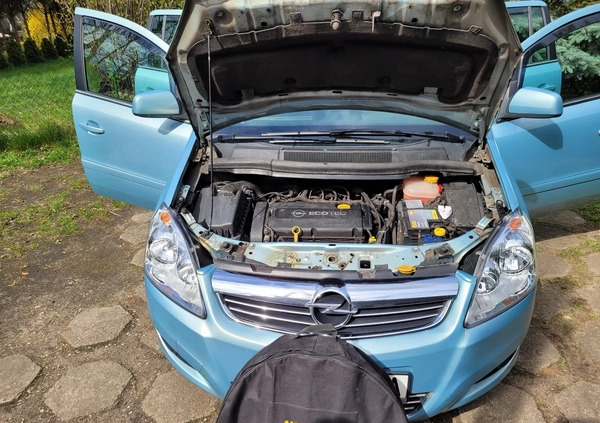 Opel Zafira cena 20500 przebieg: 161000, rok produkcji 2010 z Łódź małe 254